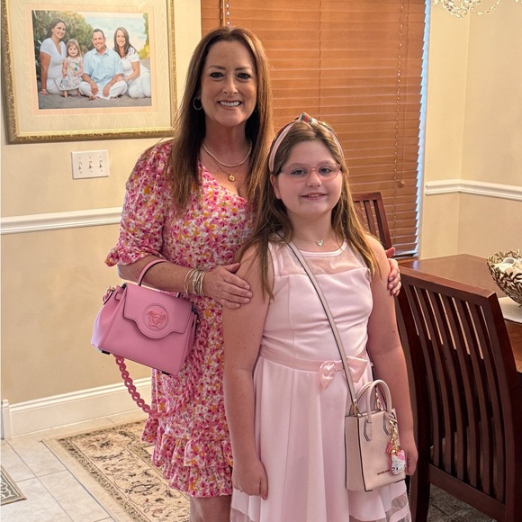 Meet your Posher, Michelle - Picture 5 of 7